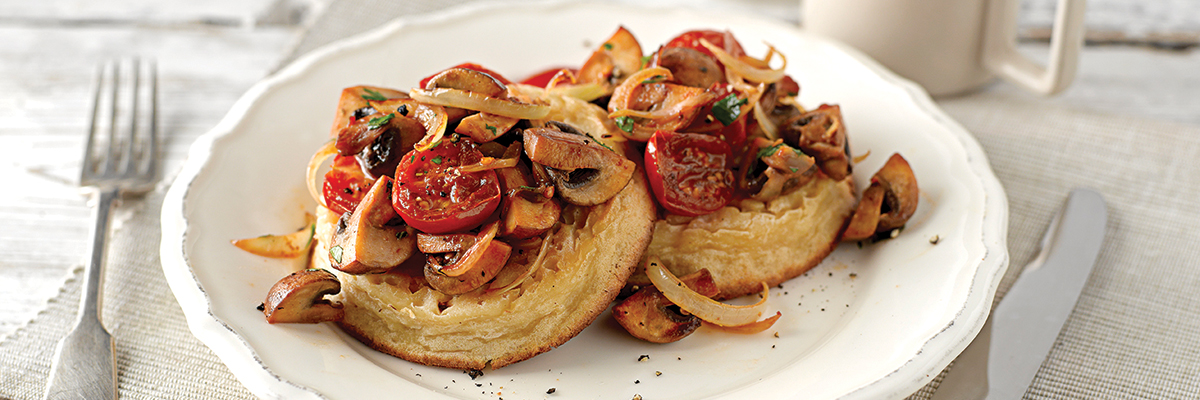 Veggie Breakfast Crumpet | Recipes | Warburtons Gluten Free